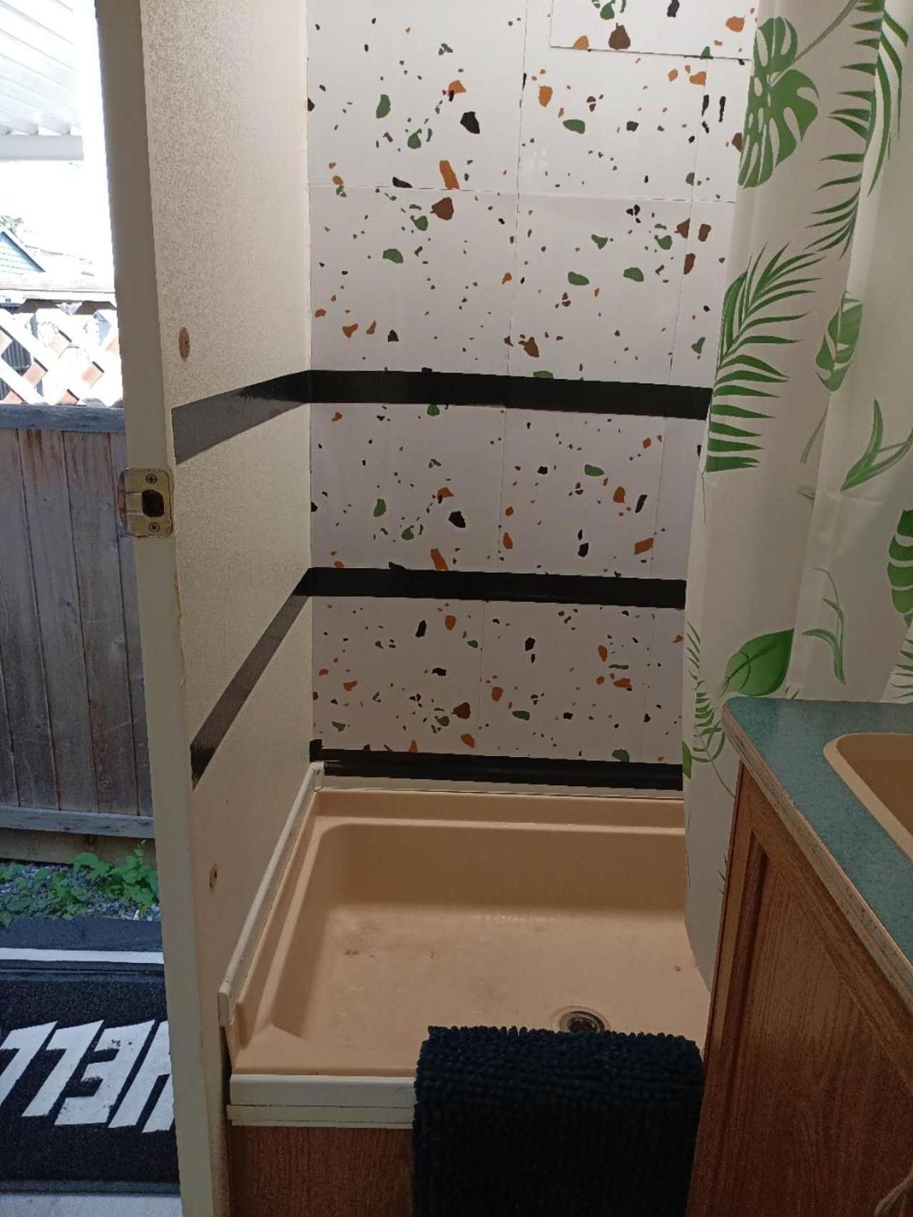 Burnaby East Home المظهر الخارجي الصورة
